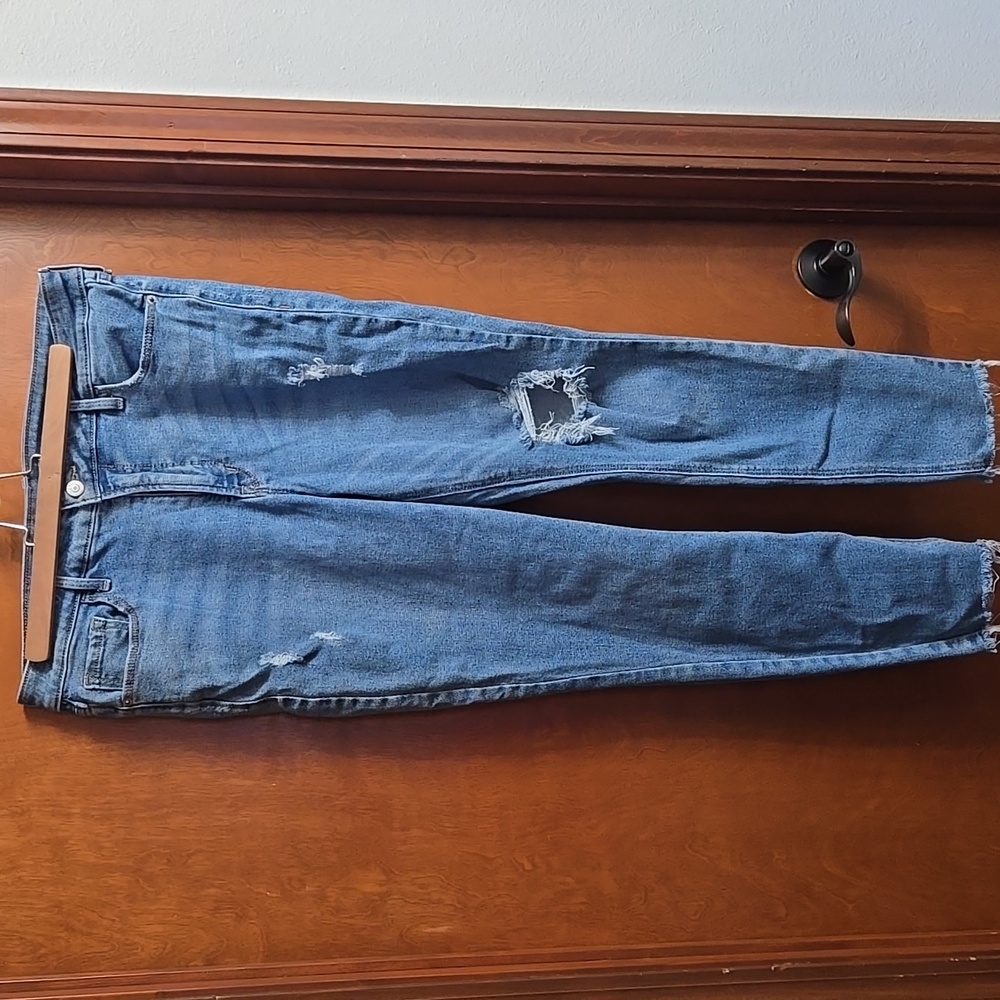 Old Navy Rockstar Super Skinny jeans 14
